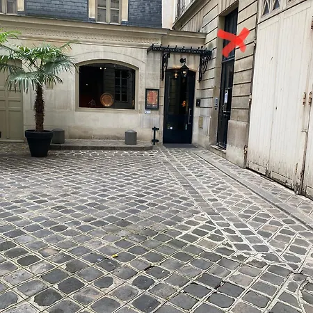 Paris Top Location Exterior photo